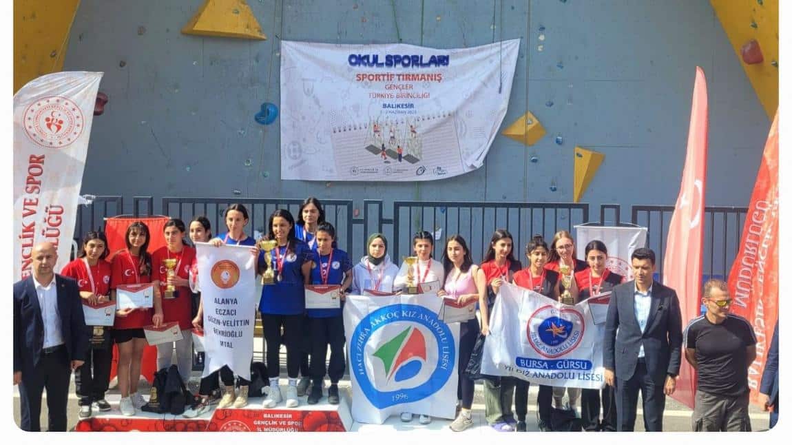 Okulumuz Spor Tırmanış Takımı Türkiye 3.sü Oldu